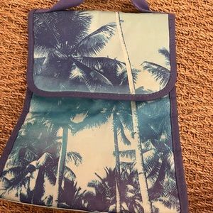 PBTEEN PALM TREE LUNCH BAG